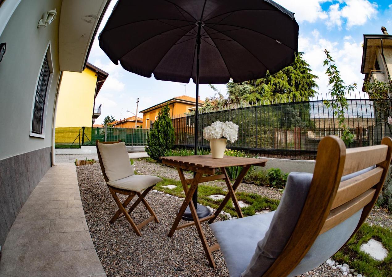 Jolie Maison Cassano Magnago Exteriör bild